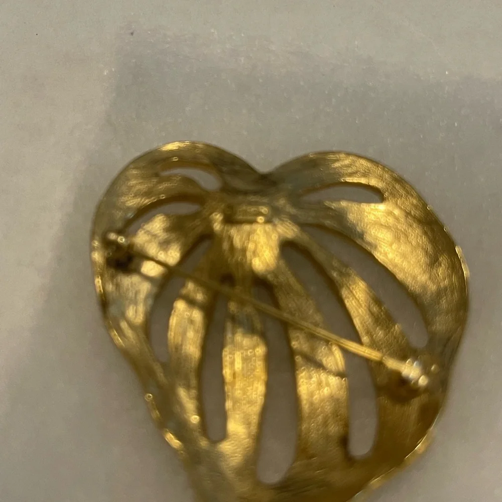 Trifari goldstone leaf